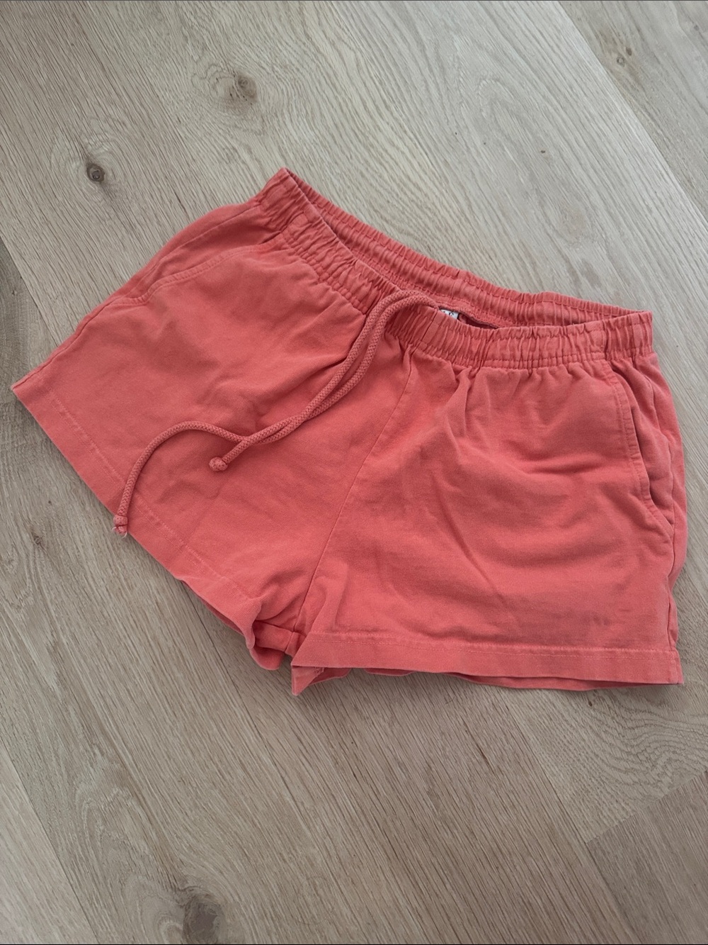 Women's Coral Elastic-Waist Athletic Shorts with Drawstring - Brule